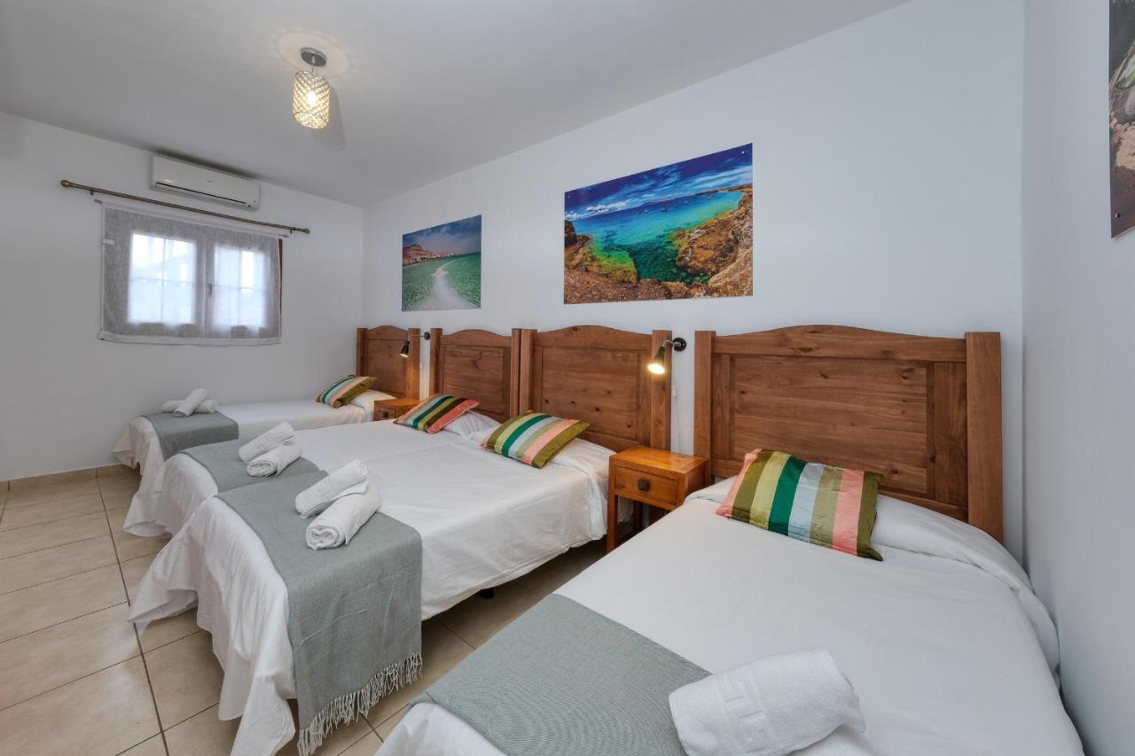 Villa Flavia-Private Pool, Jacuzzi, Sea Views Playa Blanca  Exterior photo